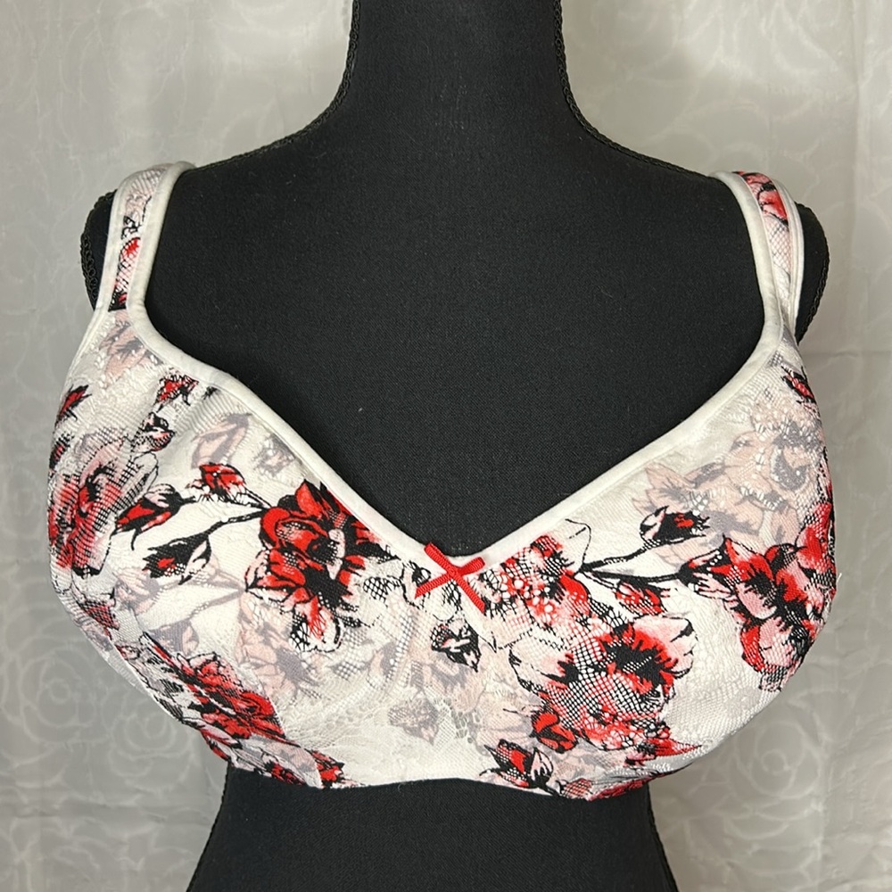 CACIQUE red, black, and white floral print light padded bra. Size 40 F. - Picture 5 of 8